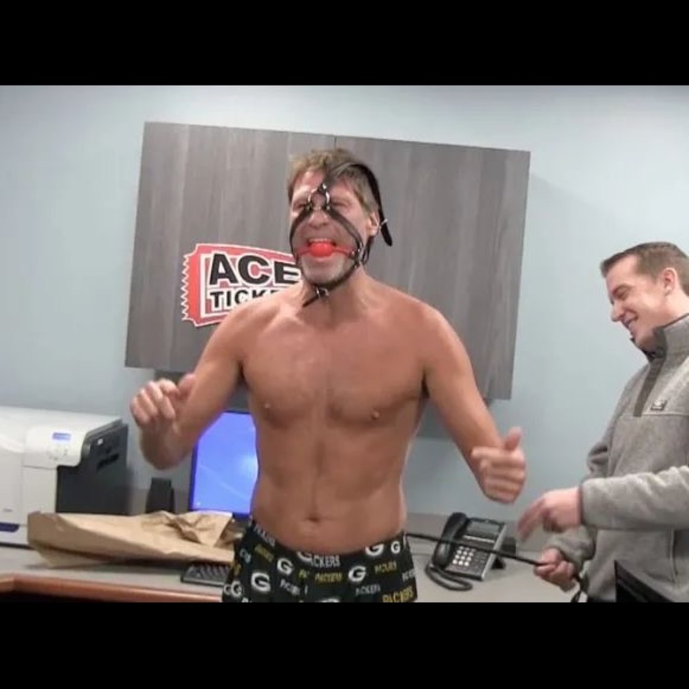 Meet your Posher, Mark